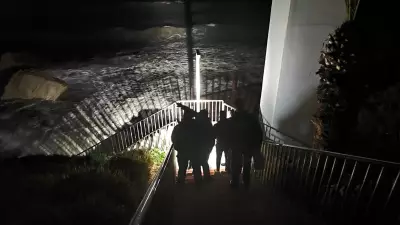 Kuşadası'nda Fırtına Faciası: 3 İşçi Denize Düştü, 1 Ölü