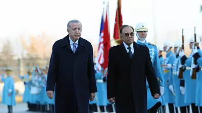 Malezya Başbakanı Enver'e Cumhuriyet Nişanı Verildi