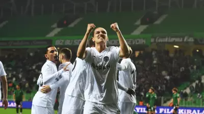 Manisa FK, Sakaryaspor'u Deplasmanda 2-0 Mağlup Etti