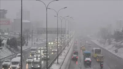 Meteoroloji Uyardı: İstanbul'a Kar Geliyor! Sıcaklıklar 8 Derece Düşecek