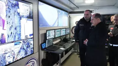 İstanbul Emniyet Müdürü Yıldız, Yılbaşı Öncesi Taksim'de Denetim Yaptı