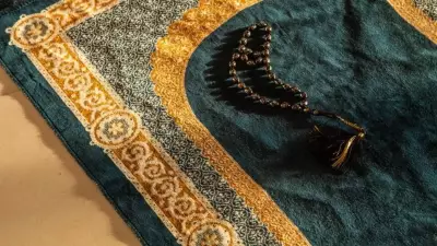 Tesbih Namazı Kılınışı: Miraç Kandili'nde Adım Adım Nasıl Kılınır?