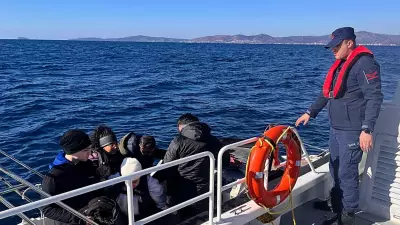 İzmir'de 67 Düzensiz Göçmen Yakalandı ve Kurtarıldı