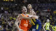 Fenerbahçe Beko, Valencia'yı 82-79 mağlup etti! EuroLeague'de 14. galibiyet
