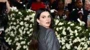 Kendall Jenner'dan Sürpriz Paylaşım: Madonna in a Fur Coat ile Gündem Oldu