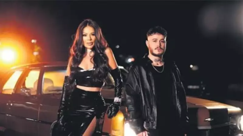 40 Yıllık Şarkıya Duygusal Düet: Müzik Tarihine Geçen Anlar!