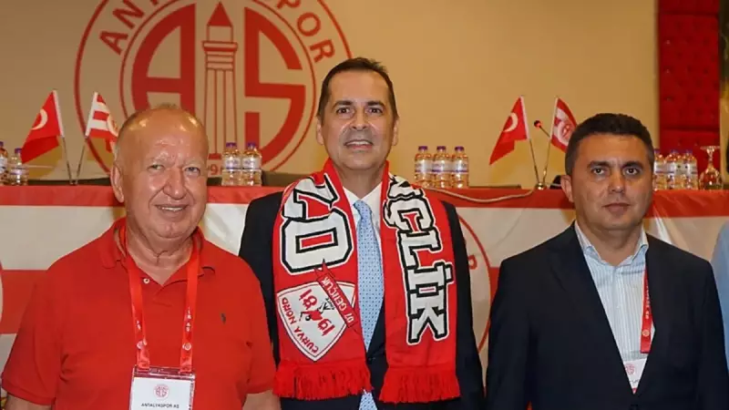 Antalyaspor'da Yeni Dönem: Rıza Çalımbay'ın Yerine Rıza Percin Geldi!