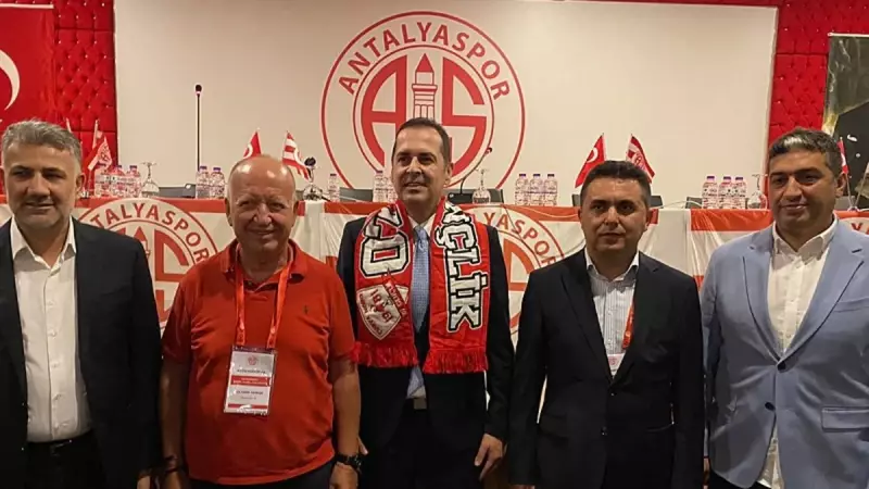 Antalyaspor'dan Bomba Transfer! Yıldız Futbolcu Resmen Açıklandı