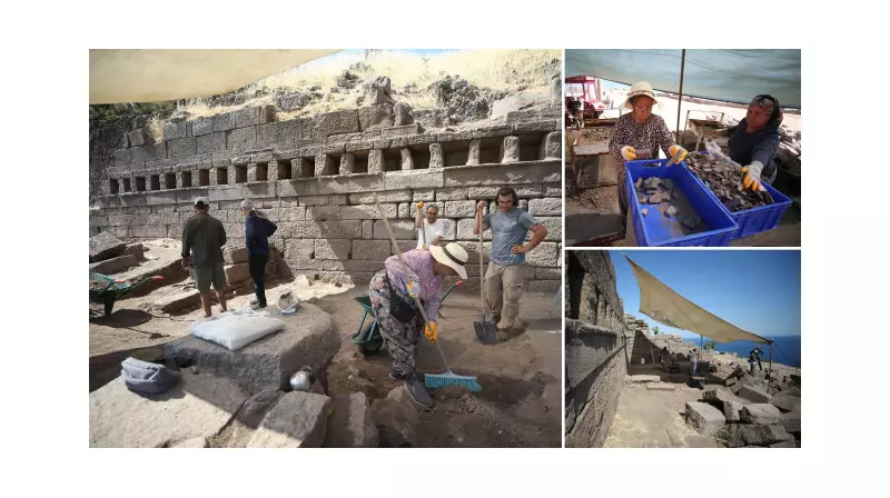 Assos'ta 3.500 Yıllık Antik Stoa Gün Işığına Çıkıyor: Tarih Yeniden Canlanıyor!