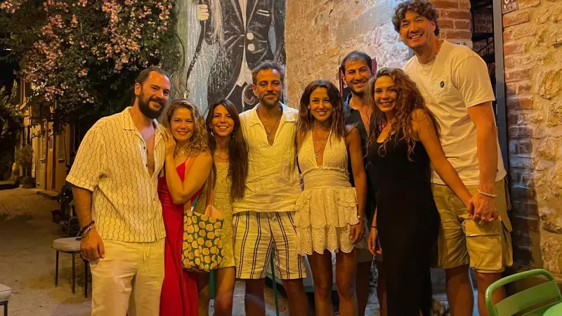 Ayvalık'ta Sanat Rüzgârı Esecek: Erkan Kolçak Köstendil'in Yeni Mekânı Kapılarını Kapattı!