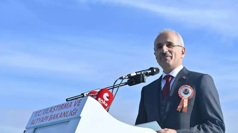 Bakan Ulaştırma ve Altyapı Bakanı Uraloğlu'ndan Şok Açıklama: Karayolu Trafiği 3 Kat Arttı!