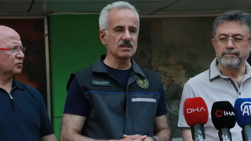 Bakan Ulaştırma'dan İnce'ye Sert Yanıt: 'Trafikte Kuyruk Varsa, Sorumlusu Sizsiniz!'