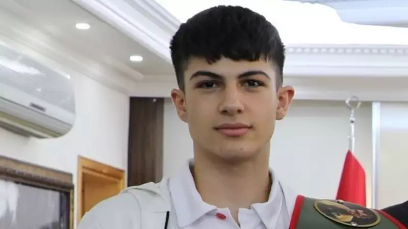 Bedirhan Akburak, Balkan Şampiyonluğu'na Uzandı: Güreşte Altın Madalya!