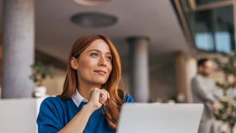 Beyniniz Sizi Zayıflatıyor Mu? İşte Düşüncelerinizle Yağ Yakmanın Şaşırtıcı Yolu!