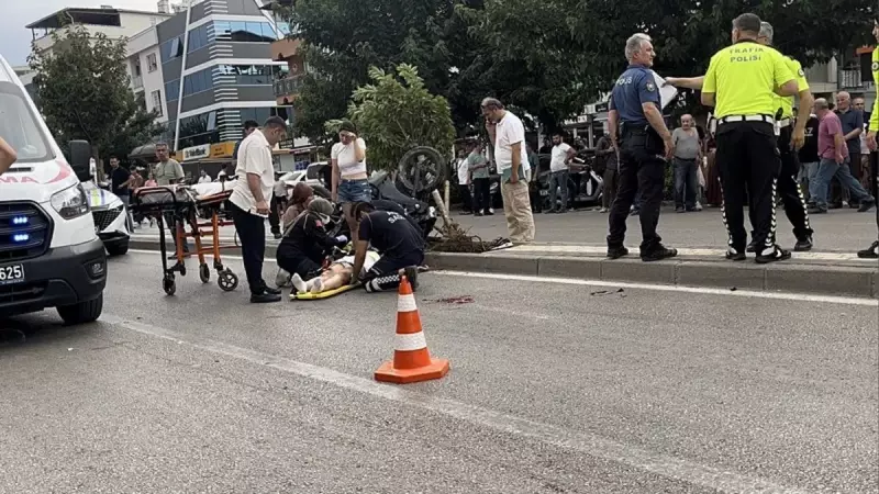 Bursa'da Yaşanan Feci Motosiklet Kazası: 1 Kişi Hayatını Kaybetti, 2'si Ağır Yaralı!