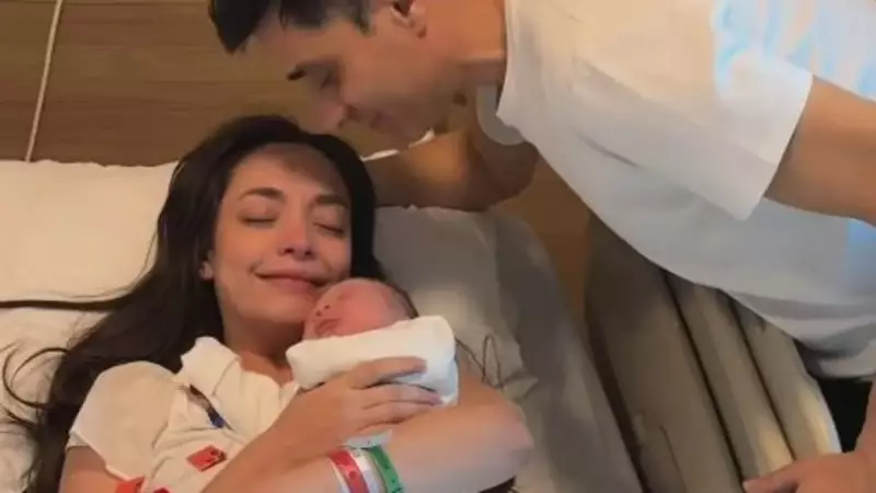 Cansel Elçin ve Zeynep Tuğçe Bayat'tan Yürek Isıtan Paylaşım: Atlas Bebek Büyükanneleriyle Buluştu!