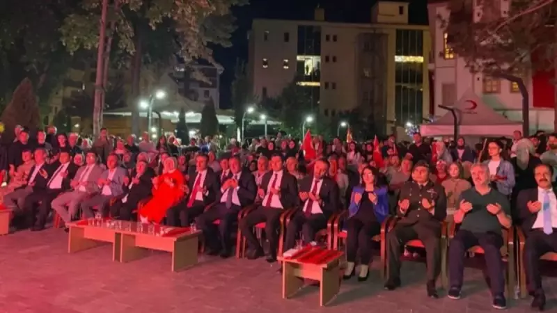 Down Sendromlu Milli Sporcuların Yürekleri Isıtan Evlilik Teklifi: 'Seninle Her Şey Daha Güzel'