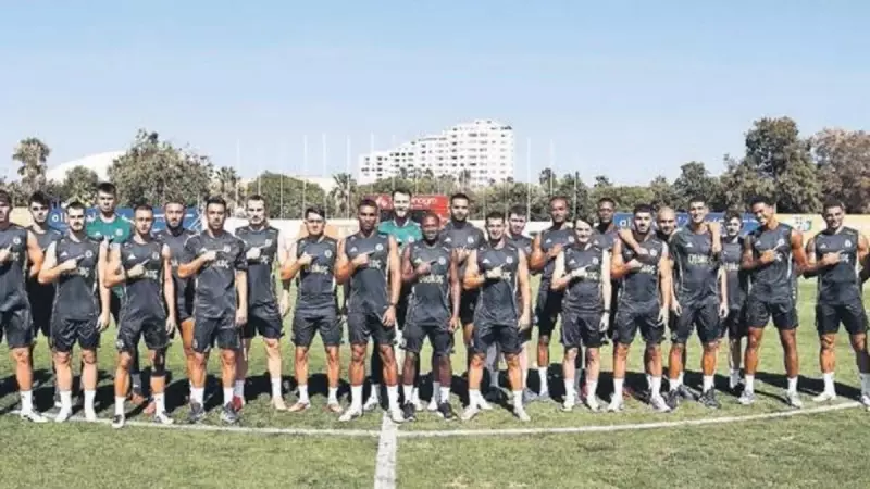 Dünya Fenerbahçeliler Günü'nde Sarı-Lacivert Rüzgarı Esti!