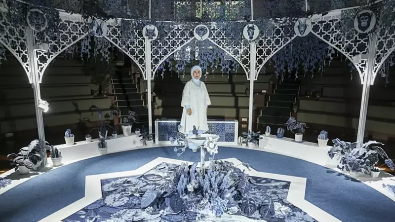 Emine Erdoğan'dan Sanatseverlere Müthiş Hediye: 'Bahçedeki Sırlar' Sergisi ile Ruhunuzu Besleyin!
