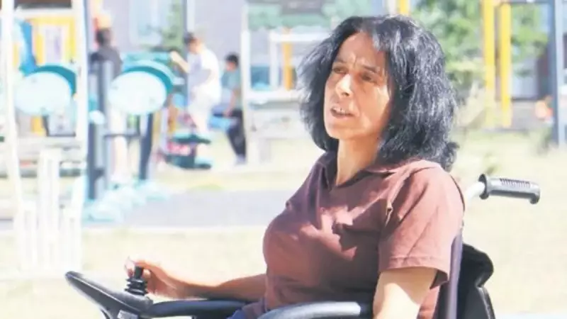 Engelli Kadına Acımasız Saldırı: Gürültü Şikayeti Sonrası Dayak!