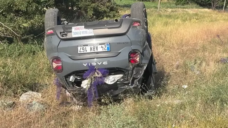 Erzincan'da Acı Tablo: Korkunç Kaza Can Aldı, 4 Kişi Yaralandı!