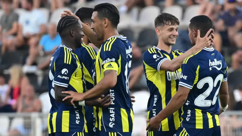 Fenerbahçe'nin Hazırlık Maçı Heyecanı: Jhon Duran Sahada Olacak mı? Detaylar Burada!