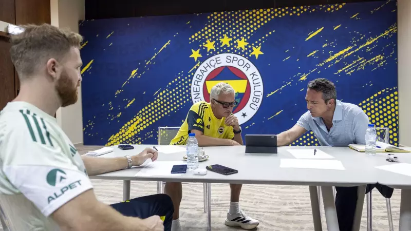 Fenerbahçe'de Transfer Fırtınası: Yıldızlar Birer Birer Geliyor!