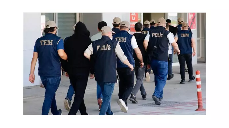 FETÖ Operasyonu: 15 İlde Büyük Sessizlik! 24 Şüpheli Gözaltında