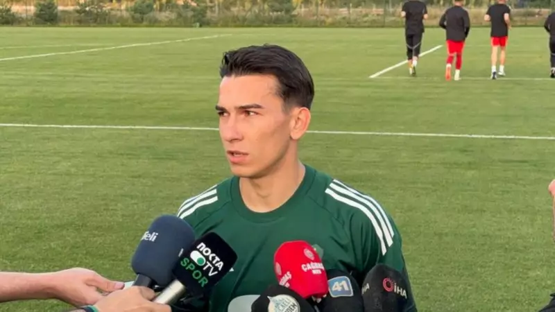 Furkan Gedik'ten Kocaelispor Aşkı: 'Bu Formayı Giydiğim Sürece Başka Yeri Düşünmem!'