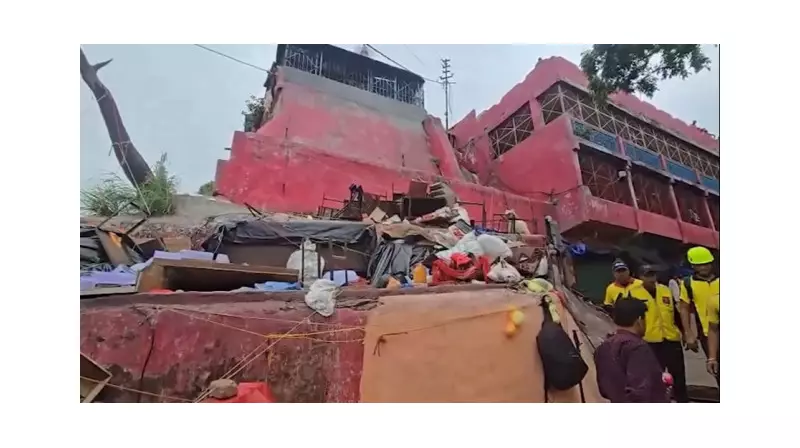 Hindistan'da Tapınak Faciası: İzdihamda 6 Kişi Hayatını Kaybetti, 29 Yaralı