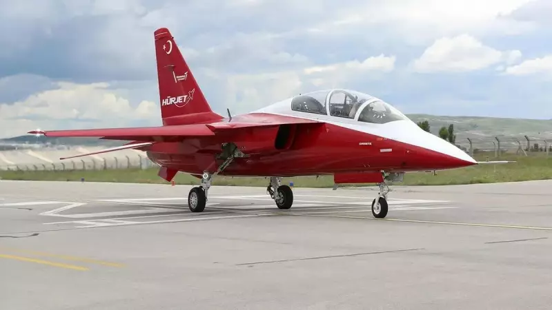 HÜRJET İspanya'ya Uçuyor: Türk Jetinin Yıldızı Parlıyor!