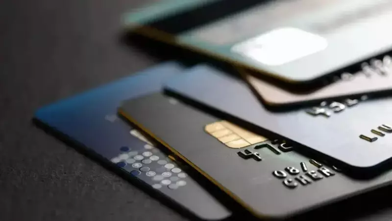 İdo Tatlıses'in Annesi Derya Tuna, Torunlarıyla Tatilde Unutulmaz Anlar Yaşadı!