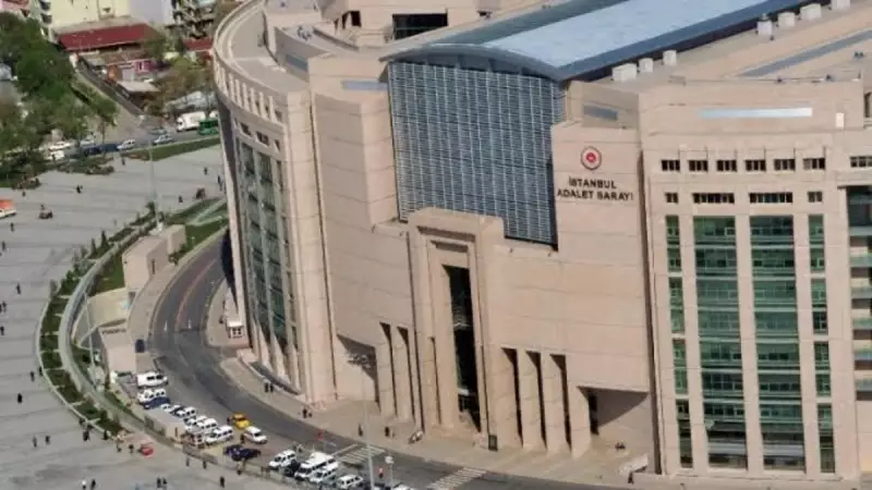 İstanbul Cumhuriyet Başsavcılığı'na Göçmen Kaçakçılığı İddiası: Suç Duyurusu Yapıldı!