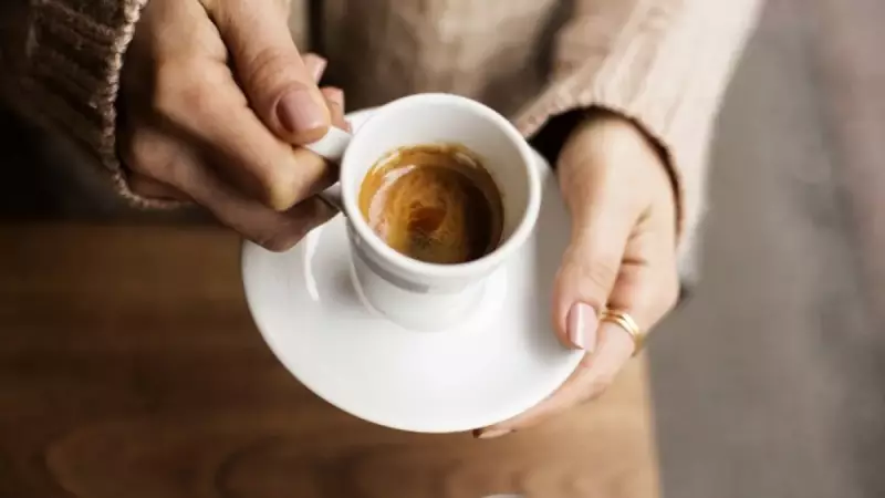 Kahve Tercihiniz Kişiliğinizi Ele Veriyor: Türk Kahvesi mi, Filtre mi?