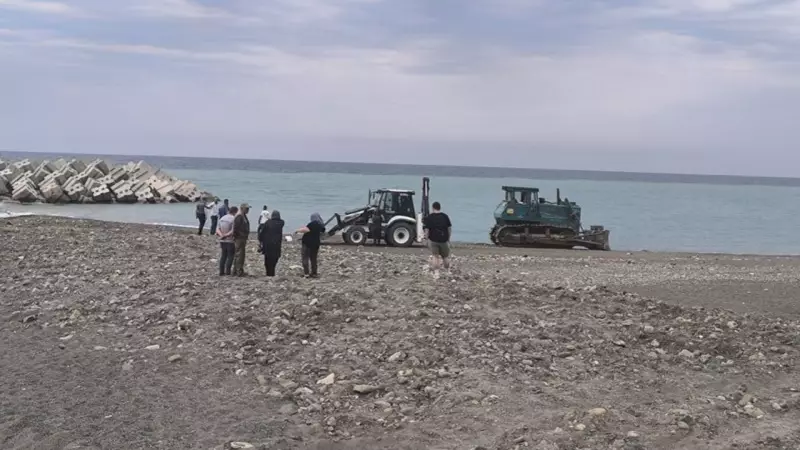 Kastamonu'da Korkunç Kaza: Sahilde Güneşlenen Kadın, İş Makinesinin Altında Kaldı!