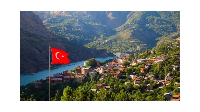 Kemaliye Kavruluyor: Termometreler 42 Dereceyi Gösterdi!