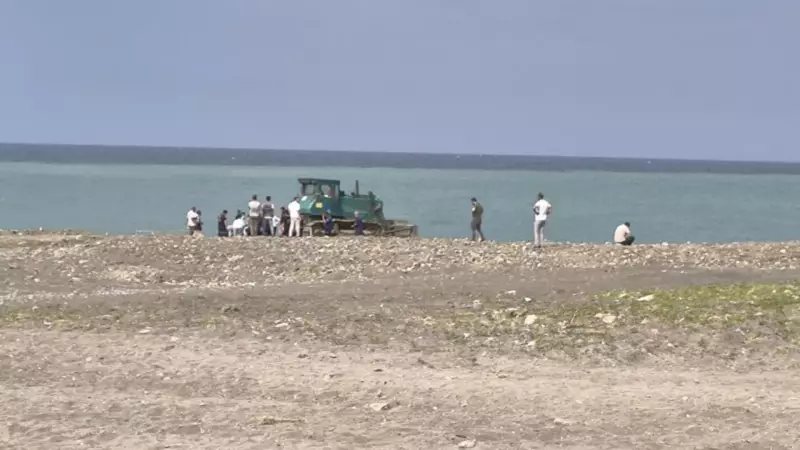 Korkunç Kaza: Sahilde Günlenirken İş Makinesinin Altında Kaldı!