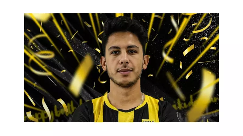 Kütahyaspor'un Yeni Yıldızı: Ali Akkuş Formayı Giydi ve Taraftarı Kendine Hayran Bıraktı!