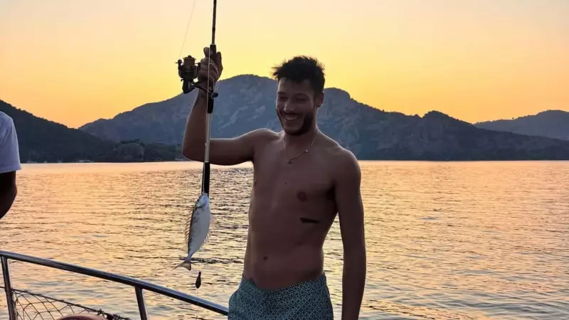 Kubilay Aka'nın Tekne Keyfi: Balık Tutma Serüveni Sosyal Medyada Paylaşıldı!