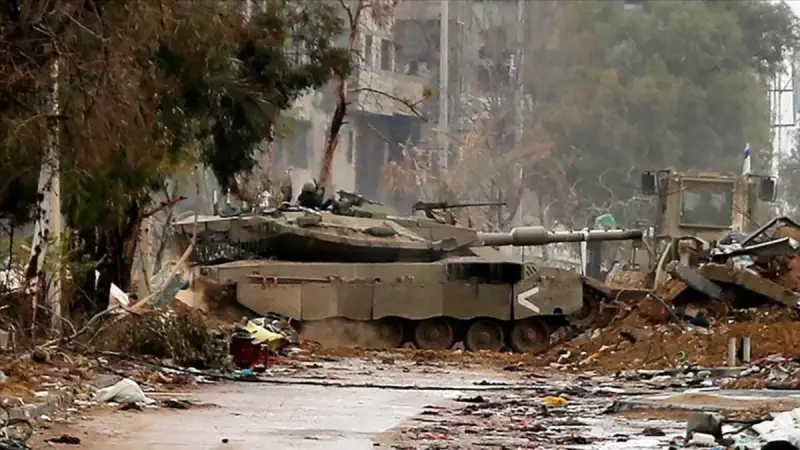 Kudüs'te Sıcak Gelişme: İsrail Askeri Aracına Kassam Füzesi!