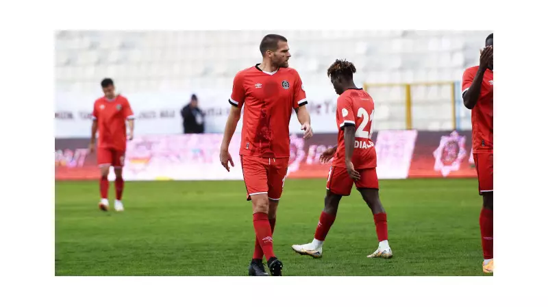 Manisa FK, Efsane Kaptan Dino Arslanagiç'e Duygusal Veda Etti!