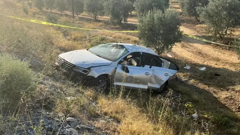 Manisa'da Zeytinlikte Feci Kaza: 1 Can Kaybı, 4 Yaralı - Detaylar Burada!