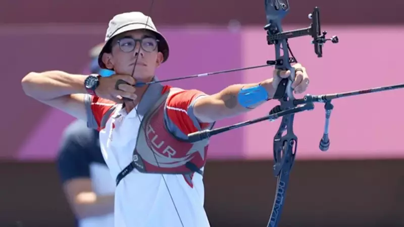 Mete Gazoz'dan Gururlandıran Açıklama: 'Oku Milyonların Gücüyle Geriliyor ve Atıyorum!'