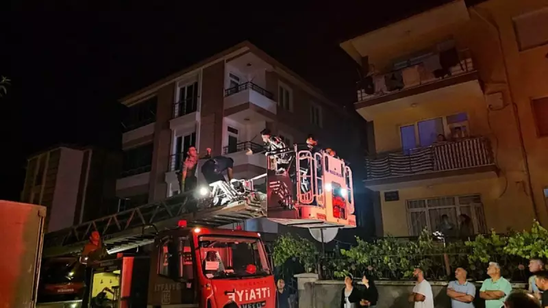Çorum'da 5 Katlı Binada Çıkan Yangın Korku Dolu Anlar Yaşattı!