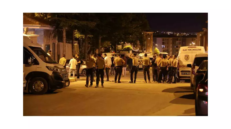 Polis Merkezi Önünde Kanlı Kavga: İki Aile Arasında Silahlı Çatışma!