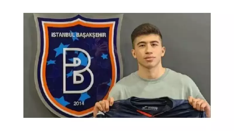 Sakaryaspor'un Yeni Sol Beki Transferi Taraftarları Heyecanlandırdı!