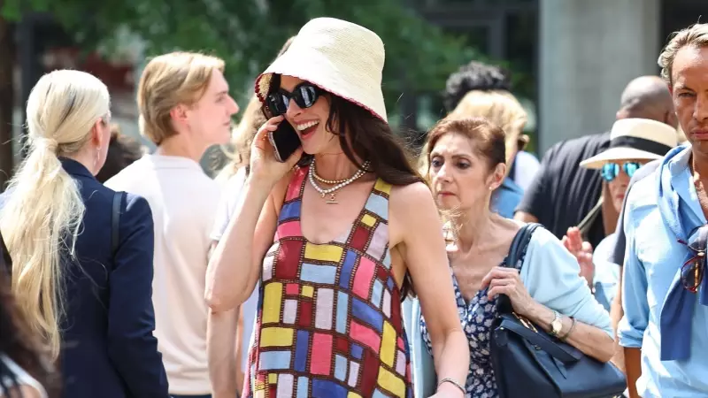 Şeytan Marka Giyer 2'nin İlk Set Fotoğrafları Ortaya Çıktı: İşte Beklenen Görüntüler!