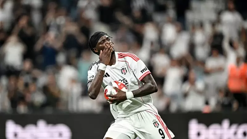 Shakhtar Donetsk'e Bomba Transfer: Abraham'dan Rovans Göndermesi!