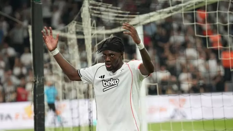 Shakhtar Donetsk'ten Abraham'a Sert Tepki: 'Futbolun Ruhunu Zedeliyor!'