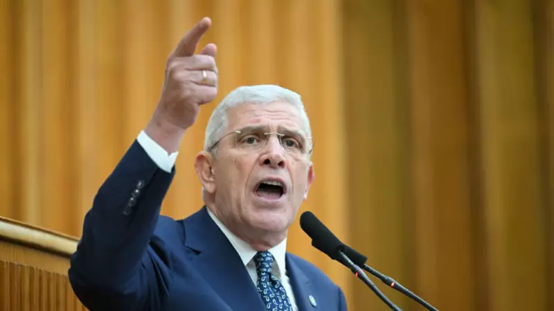 Silifke'de Korkunç Trafik Kazası: Araç İkiye Bölündü, 1 Ölü, 1 Yaralı